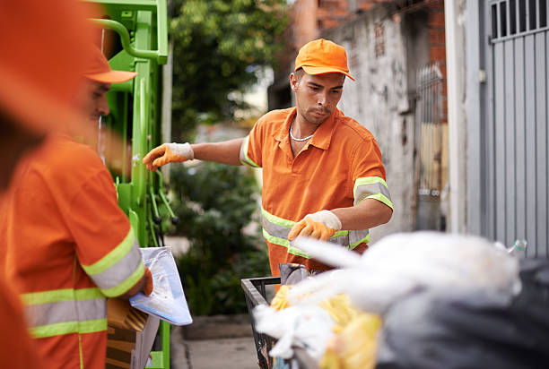 Best Attic Cleanout Services  in Waverly, IA